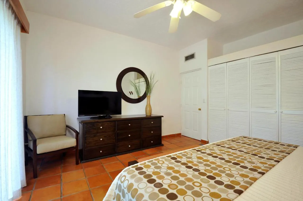 Las Palmas Condominio Playa del Carmen Apartment